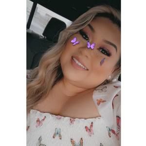 Meet your Posher, Itzel